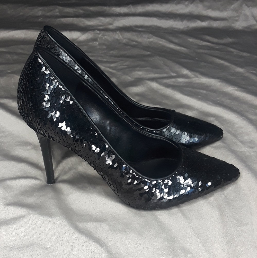 Michael Kors black sequin pumps 6.5